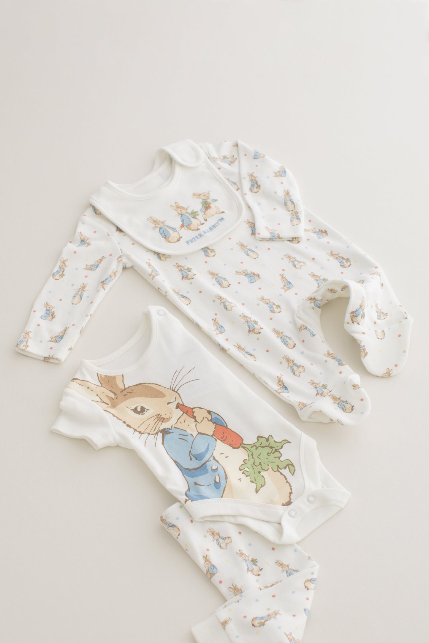 Peter Rabbit Baby 4 Piece Set