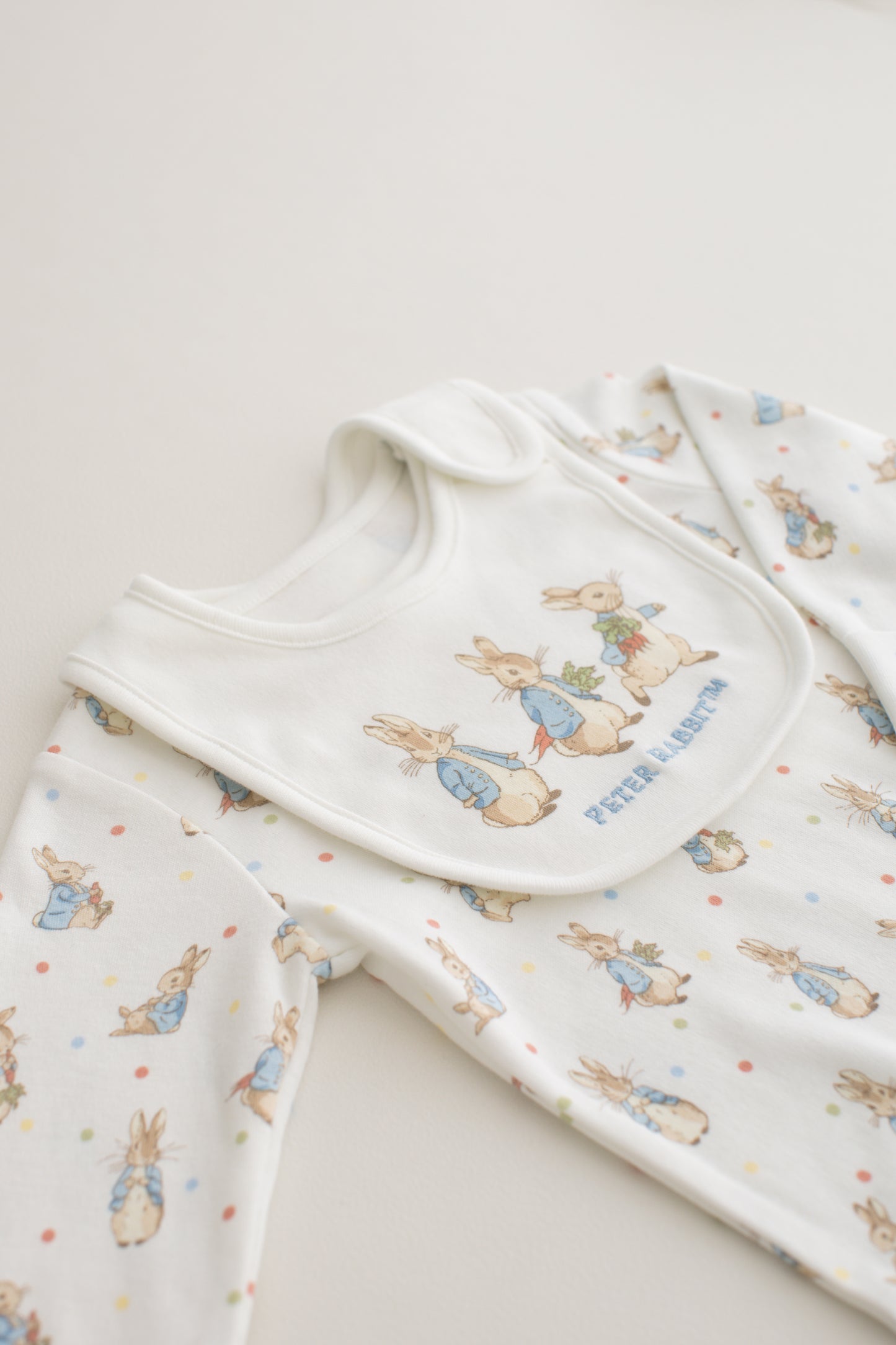 Peter Rabbit Baby 4 Piece Set
